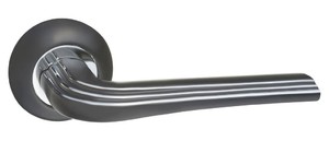 Дверная ручка Терамо 429-08 черный / хром блестящий
